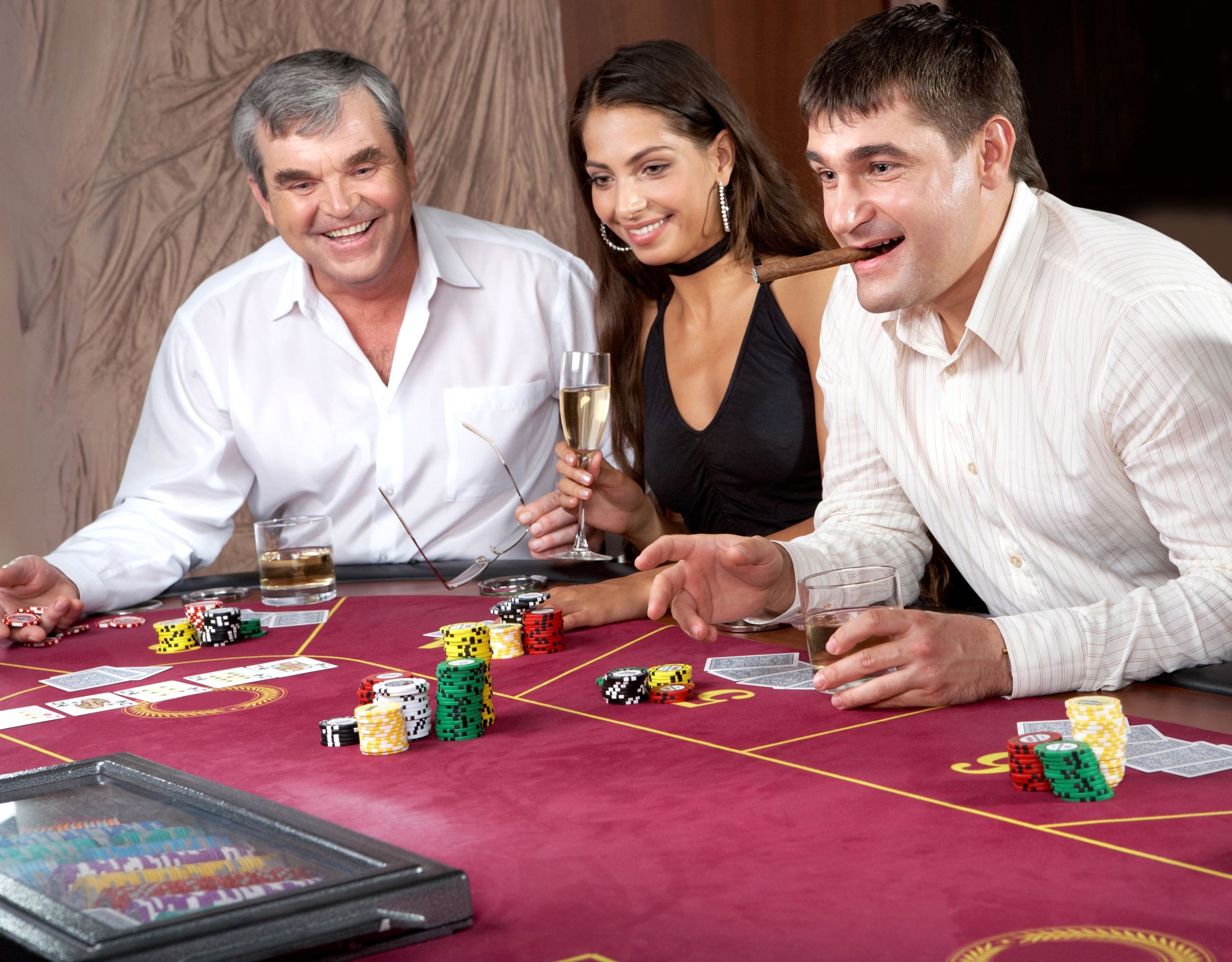 6 Ways to Play and Win in Casino Games